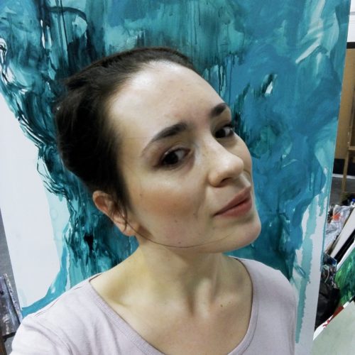 Interview with Painter Magdalena Salome about Colors and Creative Process